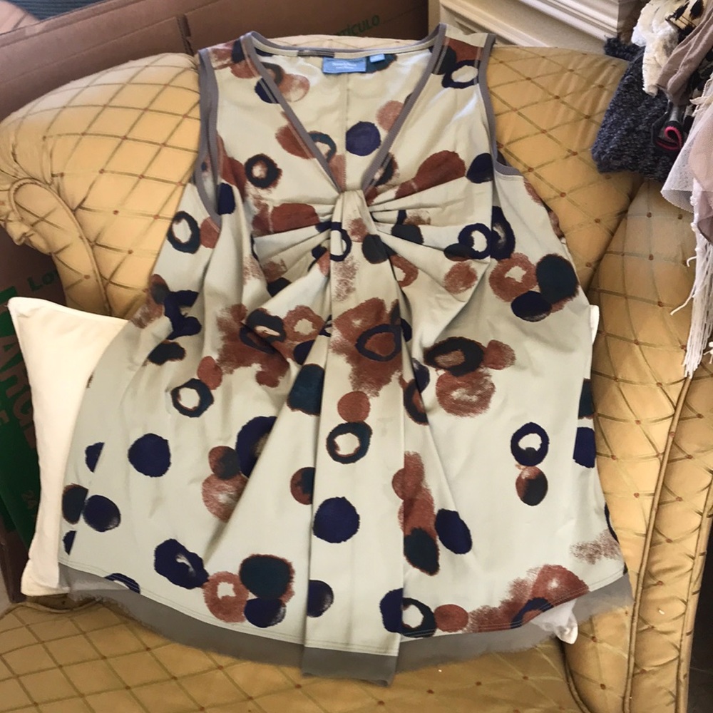 Sleeveless top